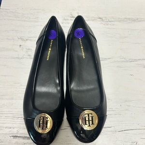 Tommy Hilfiger flats